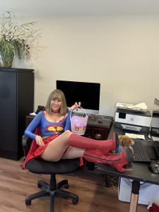 super-becca.com - Super-Becca Easter 2026 thumbnail